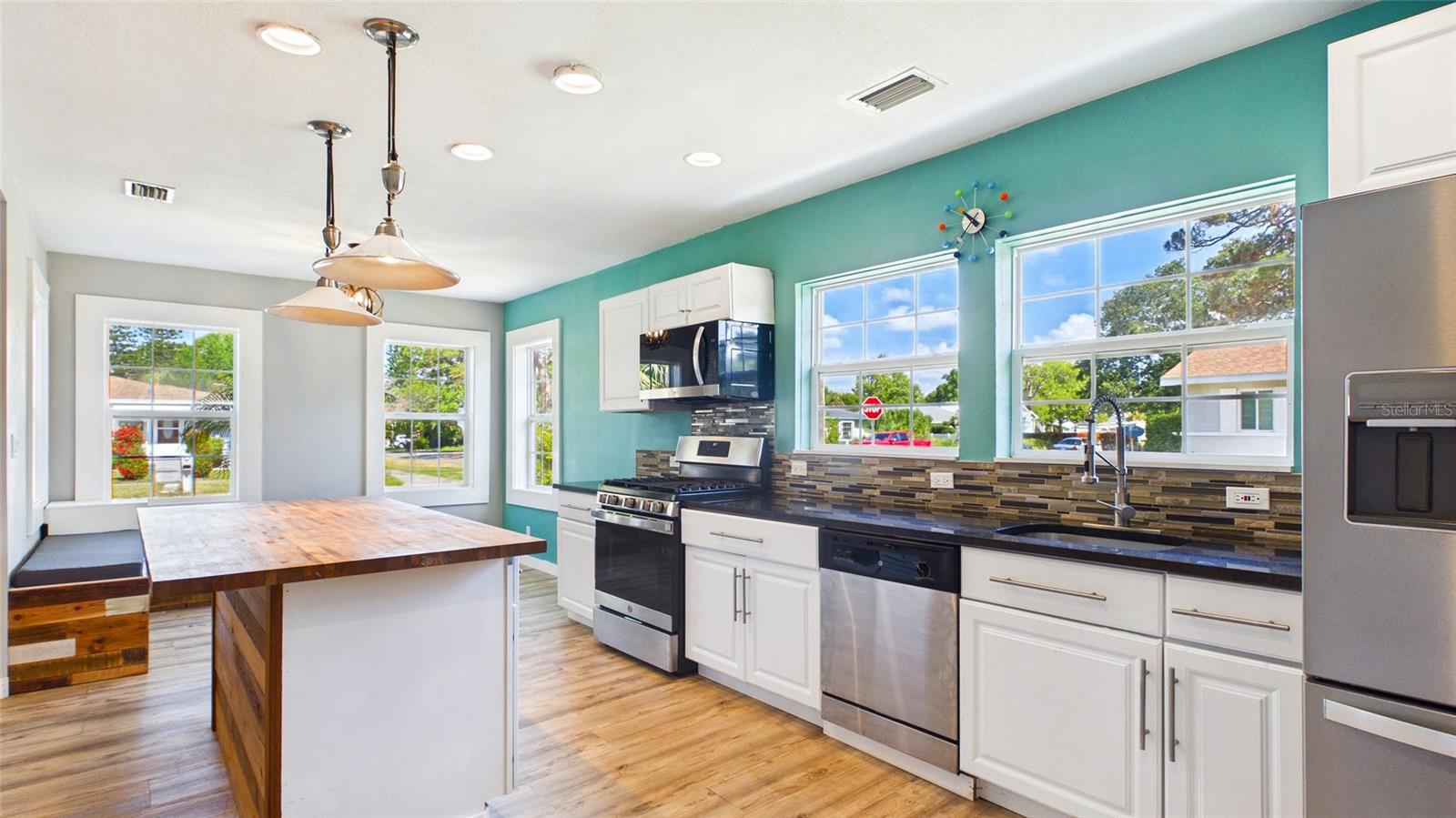 PASADENA GARDENS GULFVIEW SEC - Residential
