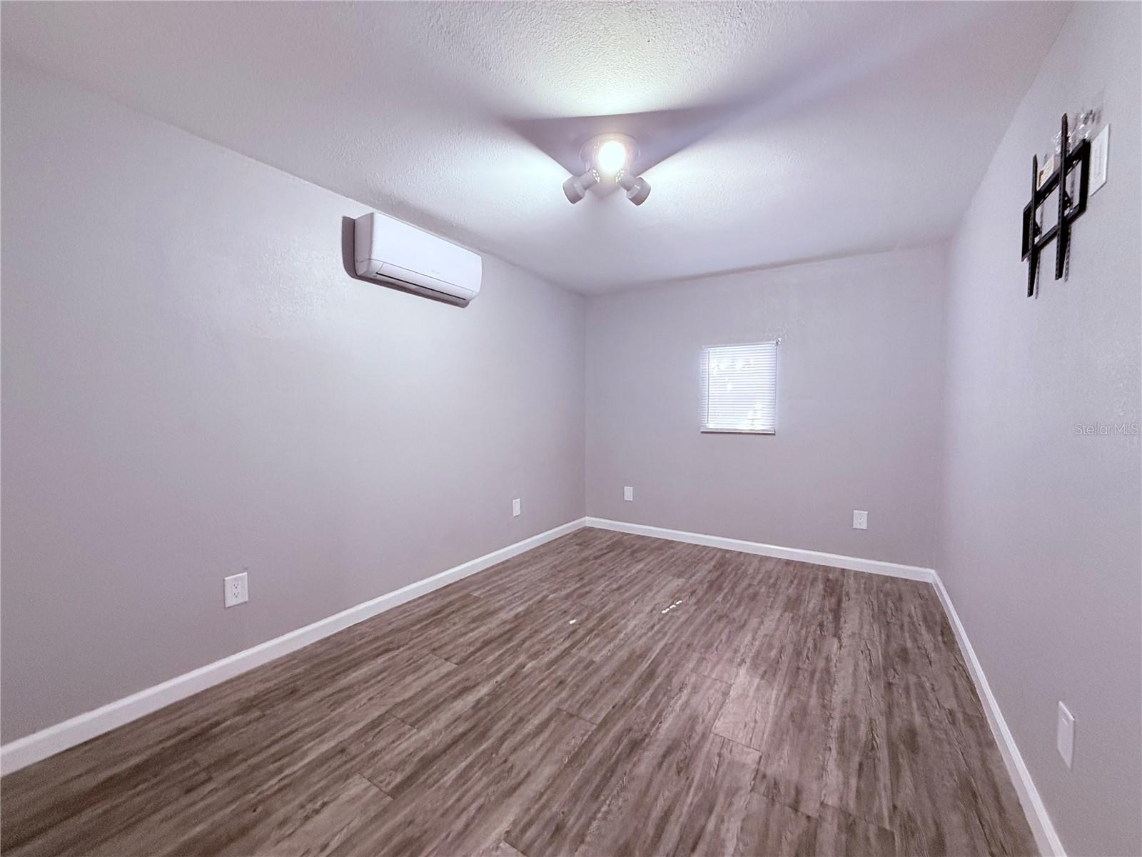 WEST PARK ESTATES UNIT 3 RE - Residential Lease