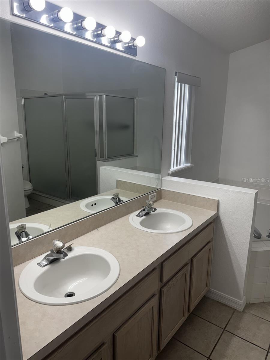 CLEAR CREEK PH ONE SUB - Residential Lease