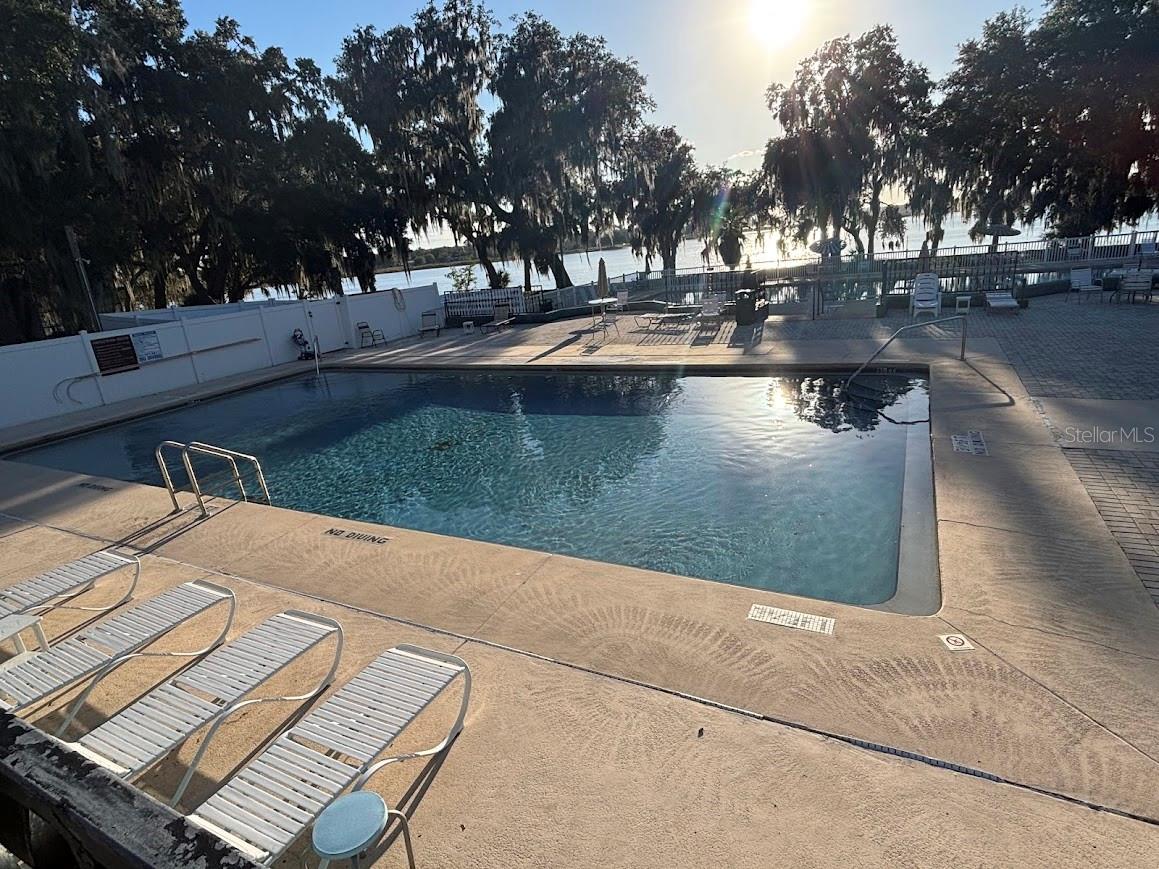 SALT SPRINGS RESORT - Residential
