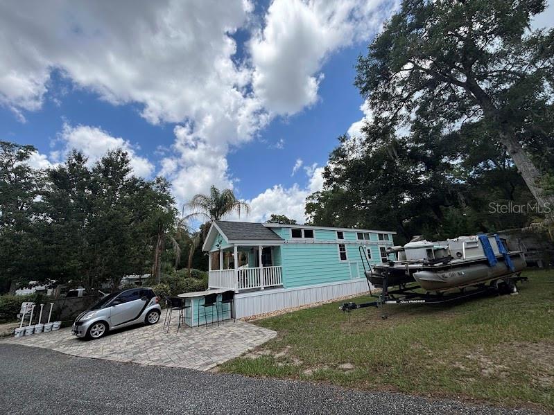 SALT SPRINGS RESORT - Residential