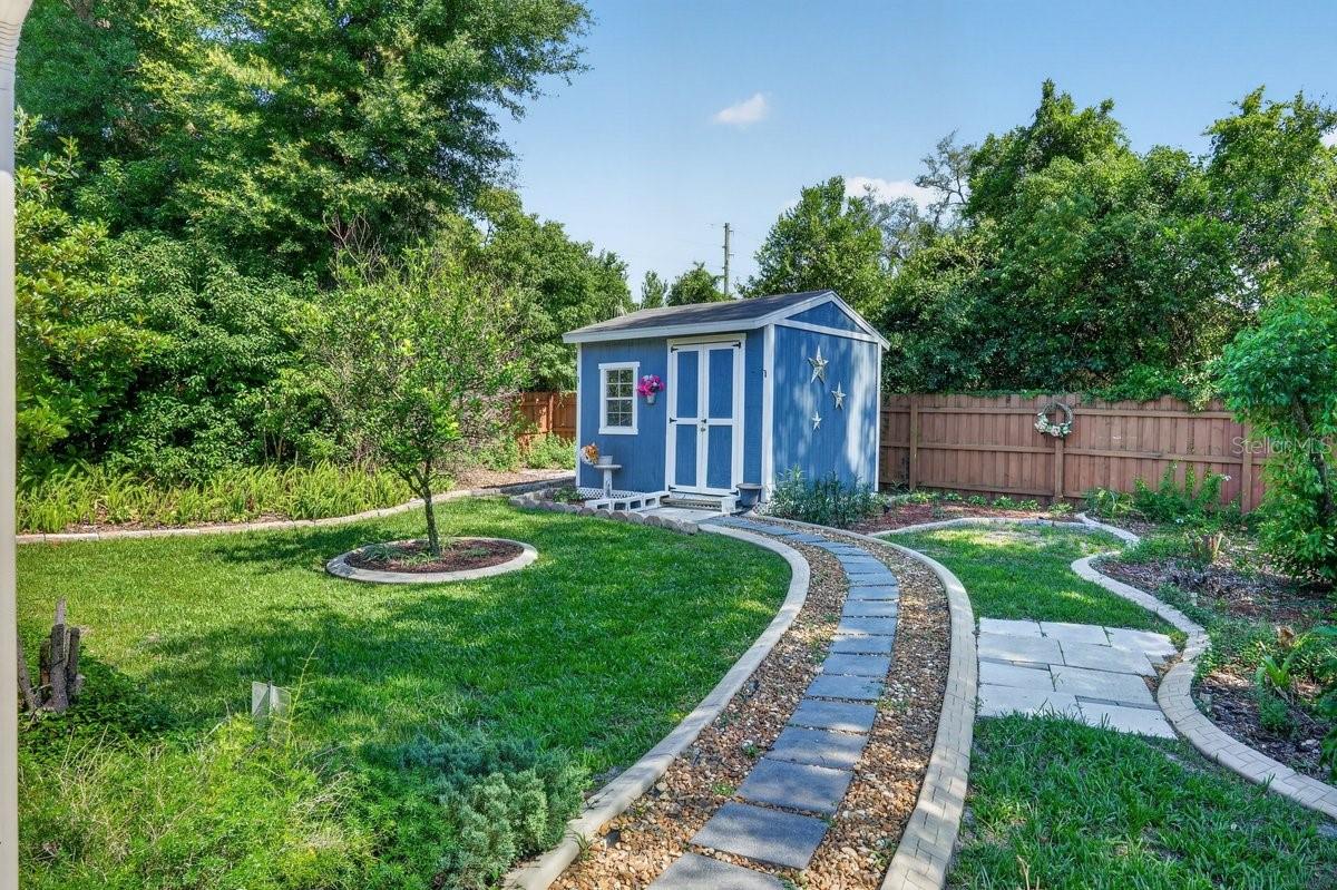 SUMMER WOODS - Residential