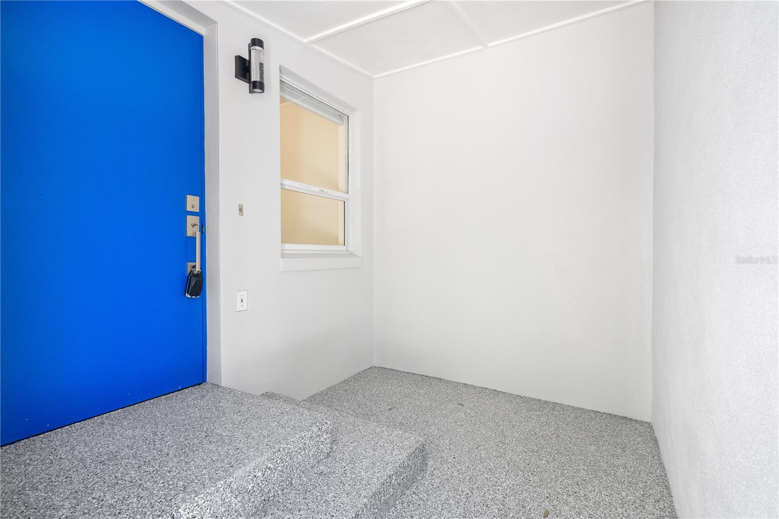 EAST COAST VILLA - Commercial Sale