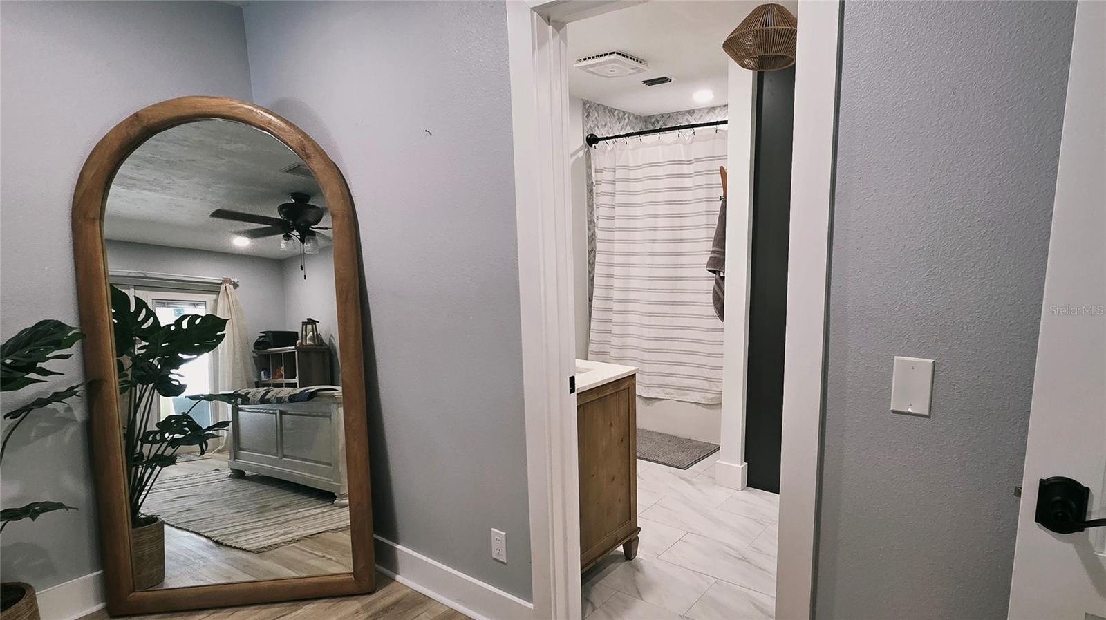 BOCA CIEGA POINT EAST - Residential Lease