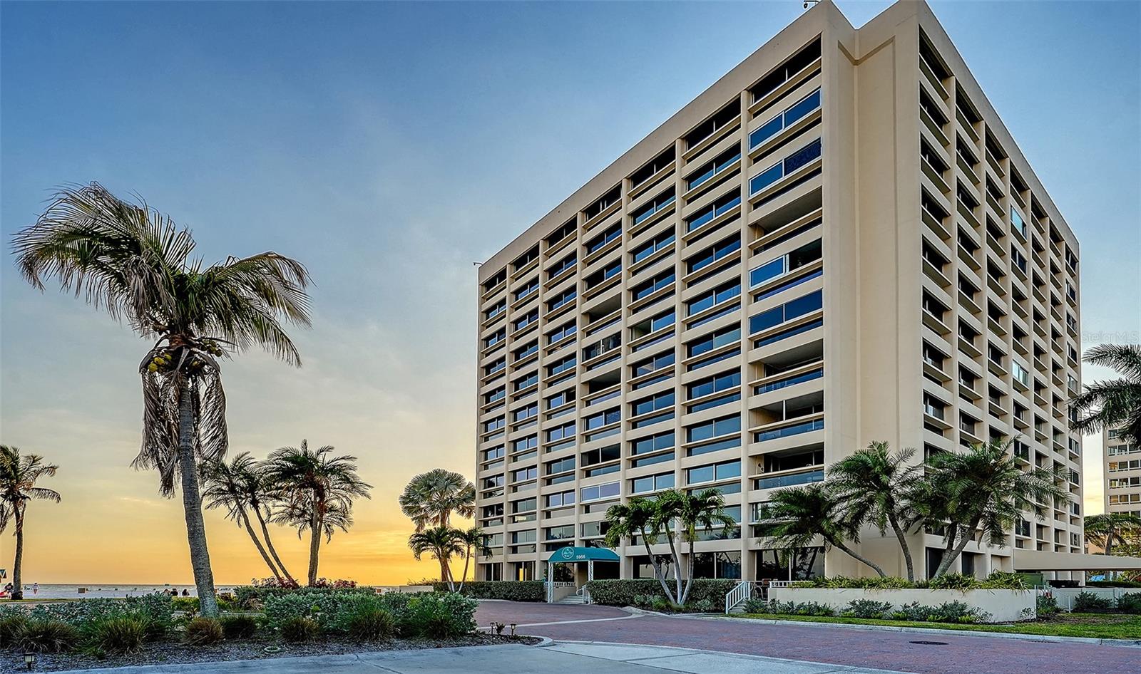 PALM BAY CLUB I - Residential