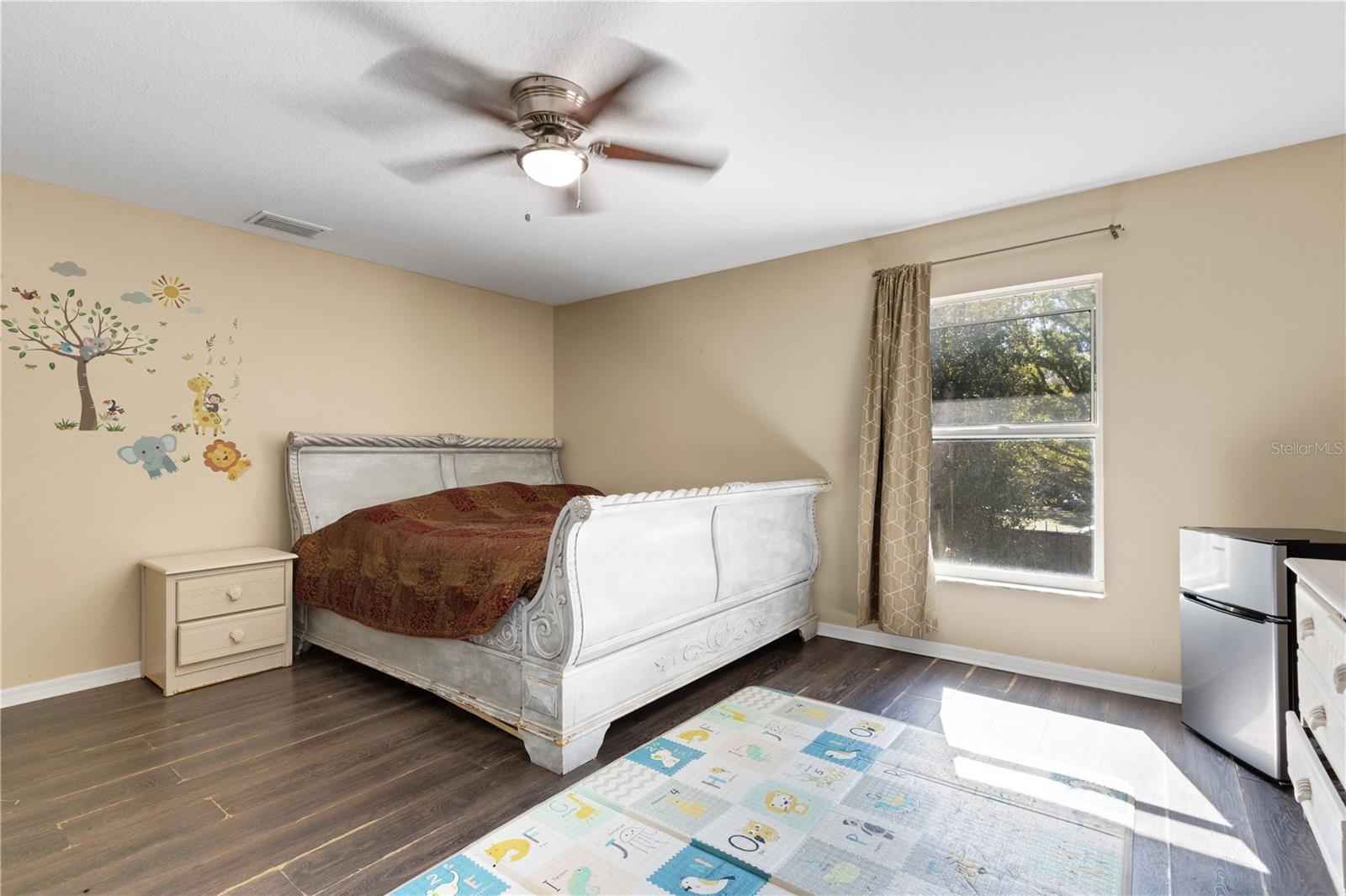 LENRAY HEIGHTS - Residential