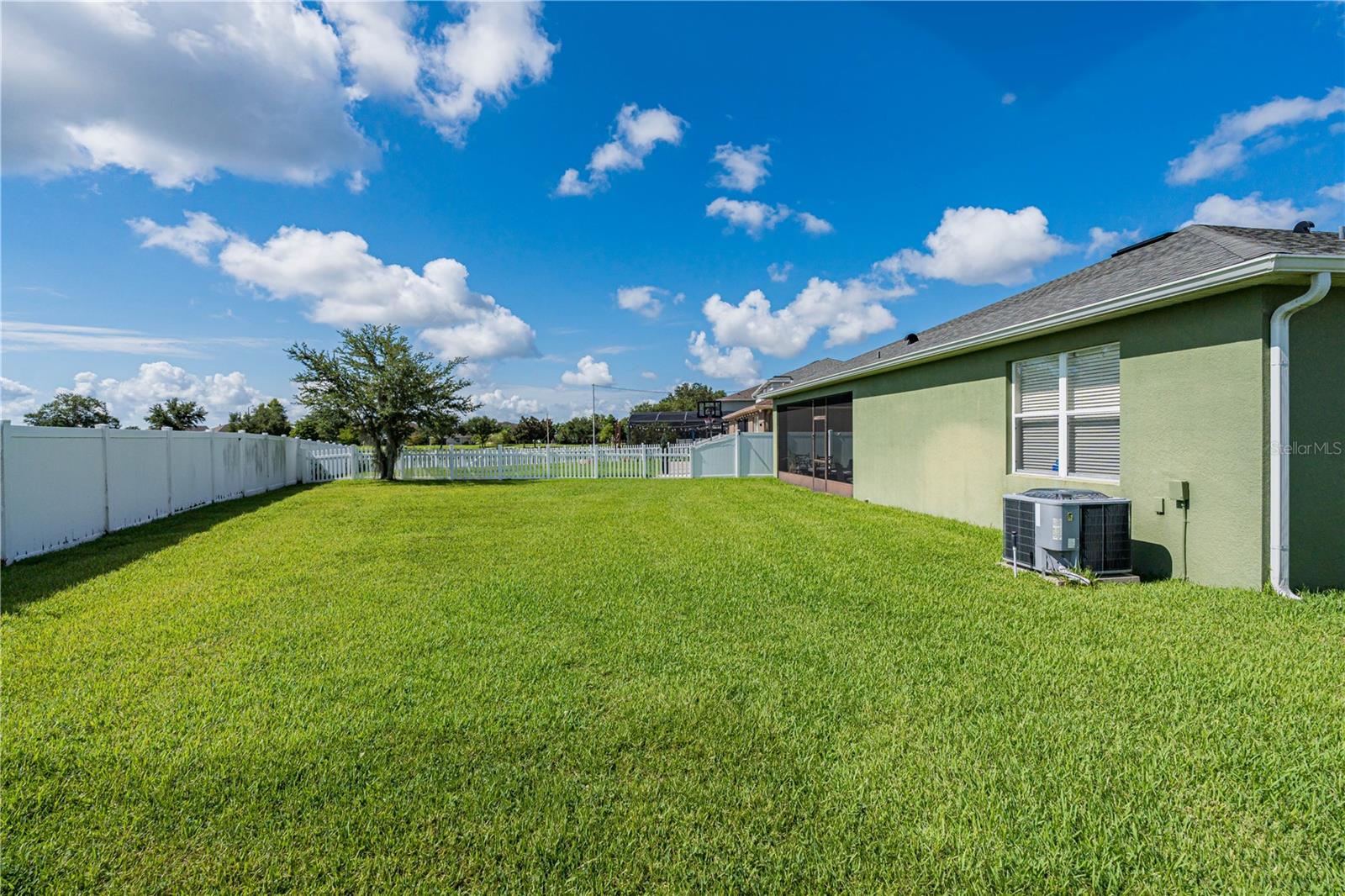 WYNDHAM LAKES ESTATES - Residential