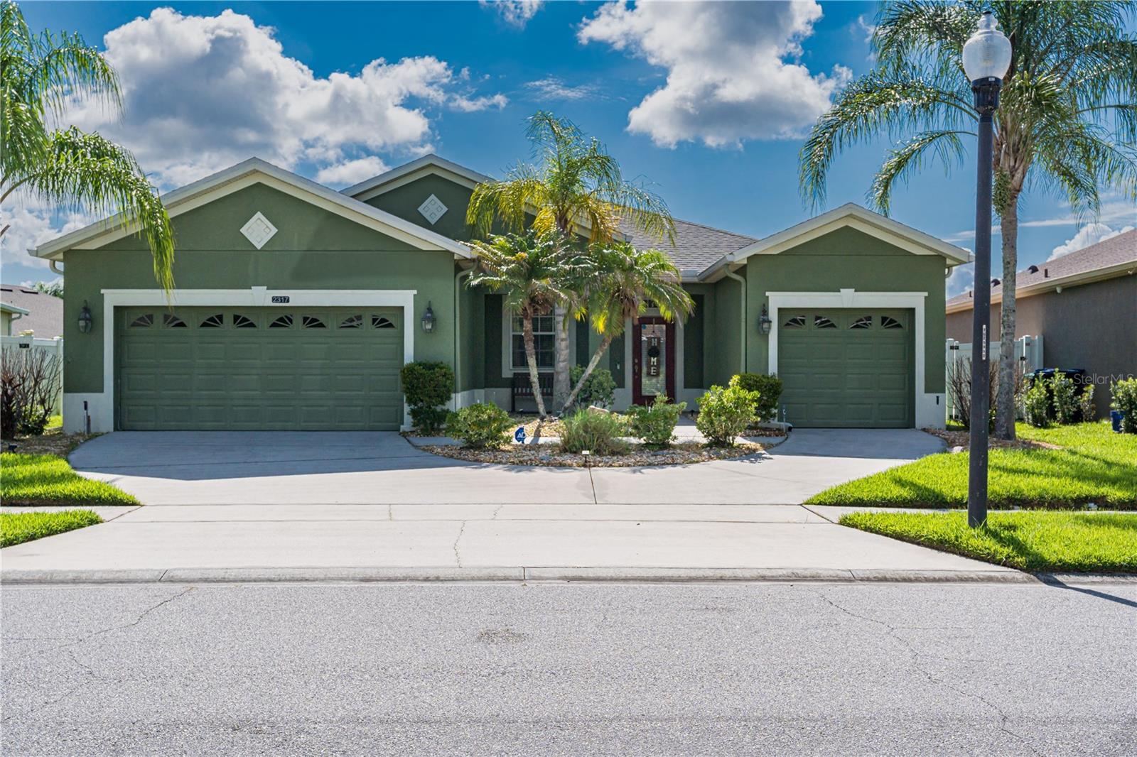 WYNDHAM LAKES ESTATES - Residential