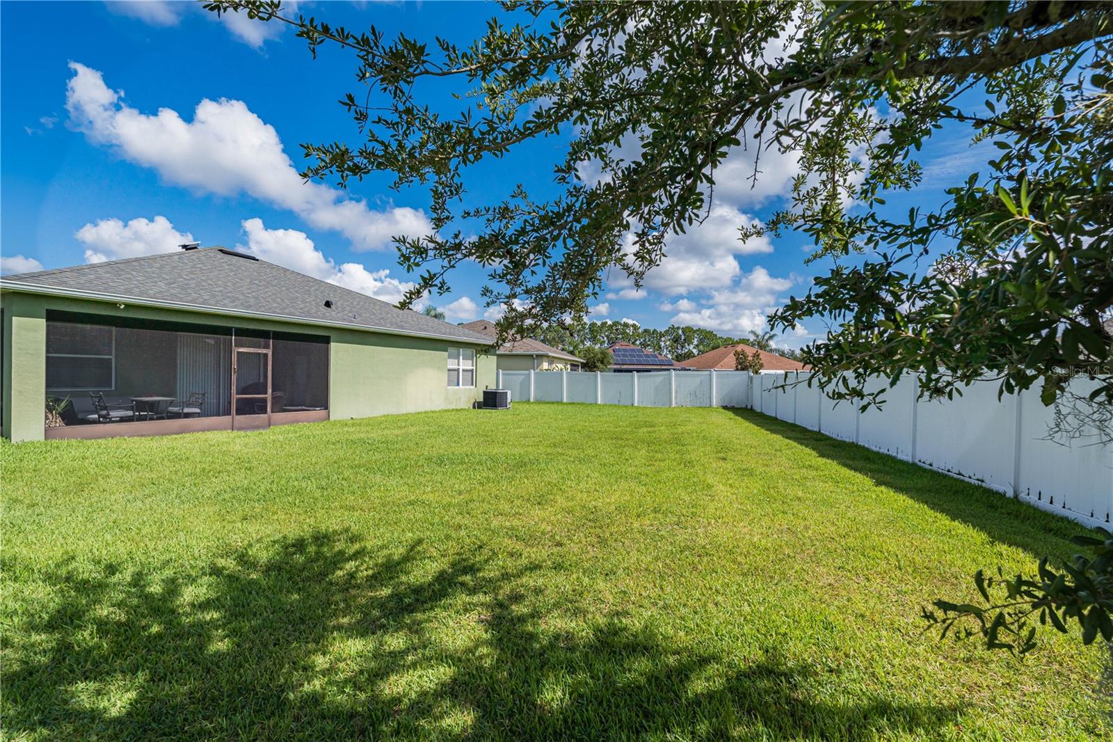 WYNDHAM LAKES ESTATES - Residential