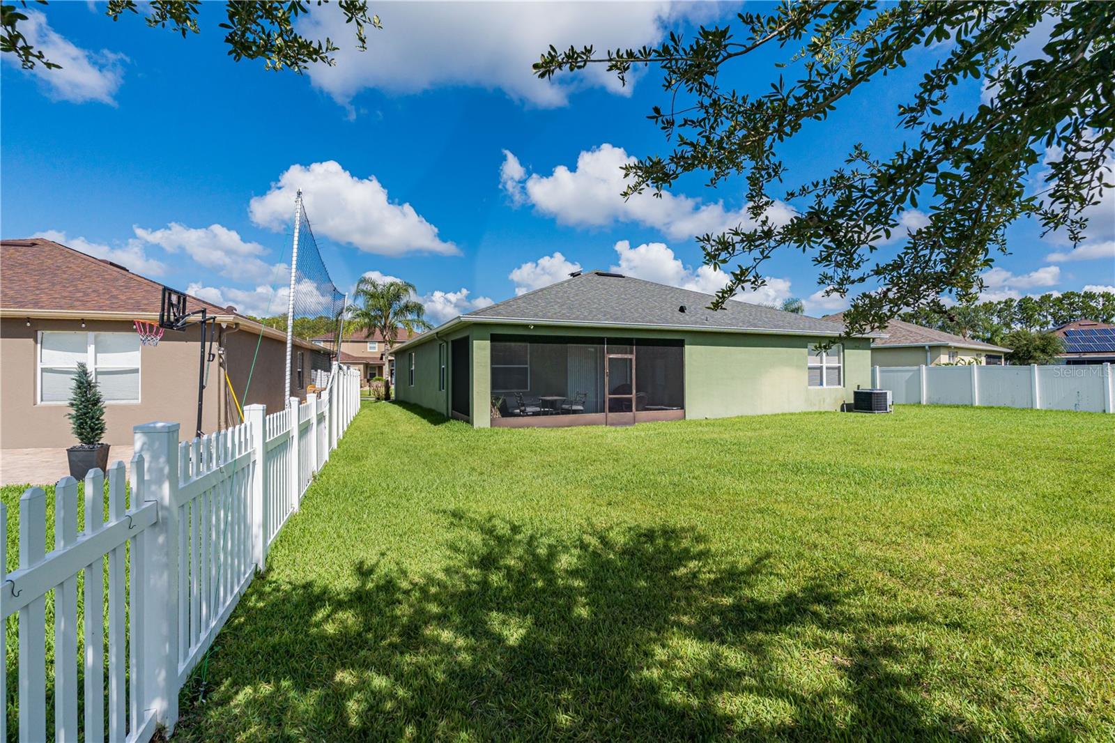 WYNDHAM LAKES ESTATES - Residential