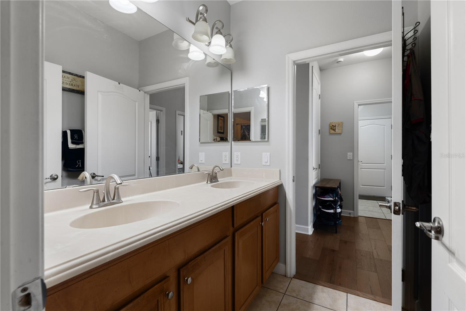 WYNDHAM LAKES ESTATES - Residential