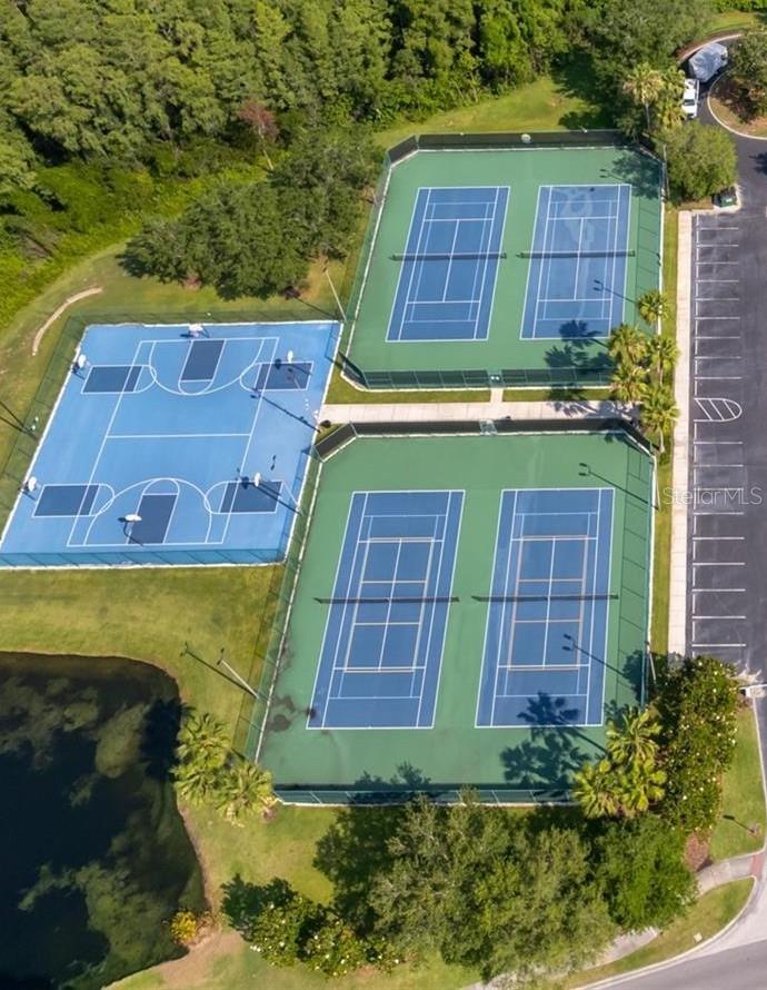 WYNDHAM LAKES ESTATES - Residential