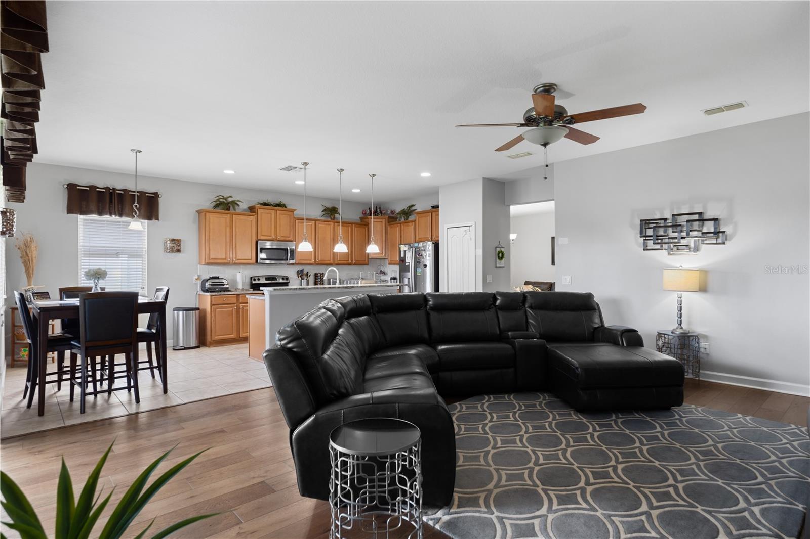 WYNDHAM LAKES ESTATES - Residential