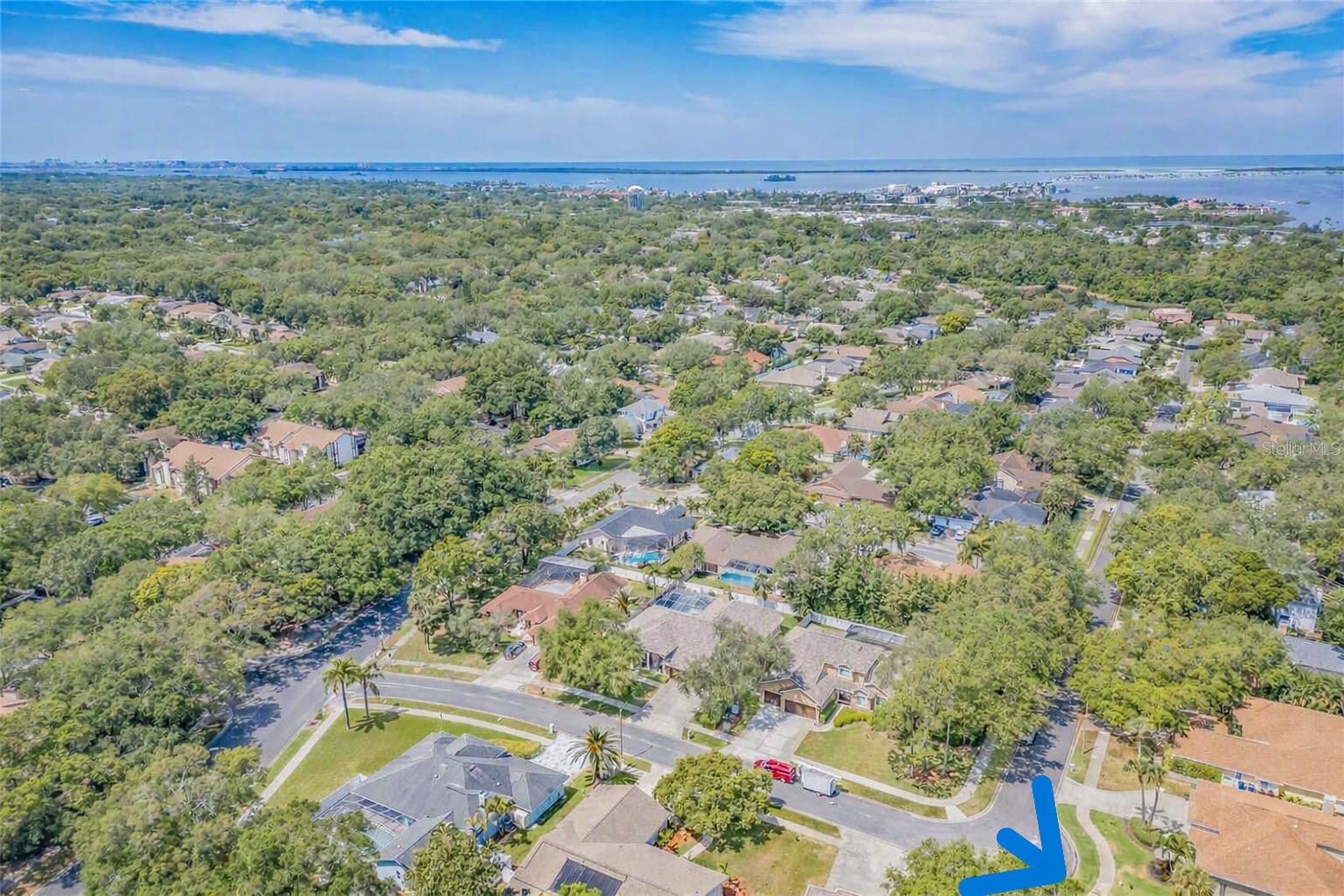 COUNTRY WOODS - Residential
