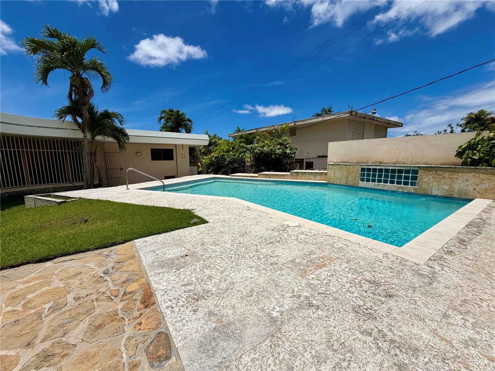 URB. SANTA MARIA - Residential