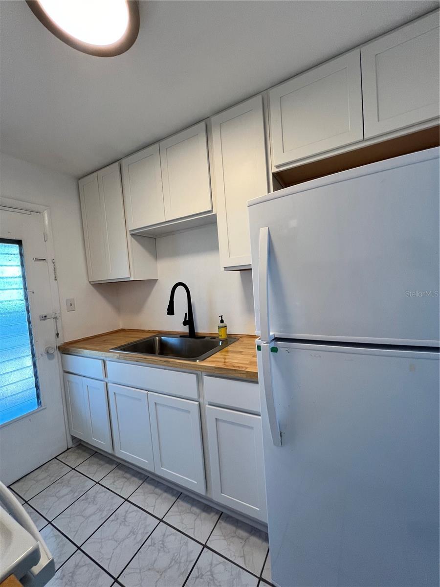 WINTER HAVEN HARBOUR APTS CONDO - Residential