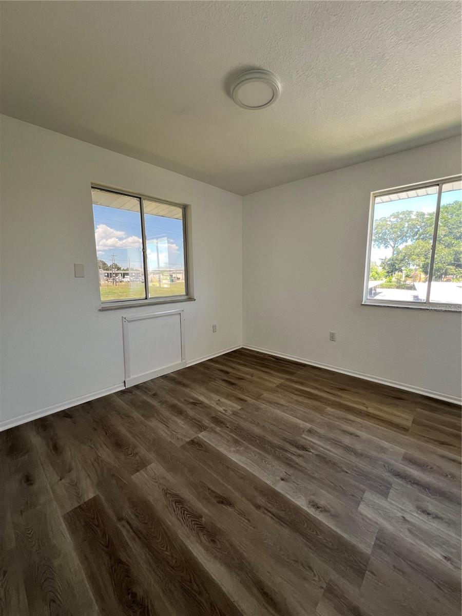 WINTER HAVEN HARBOUR APTS CONDO - Residential