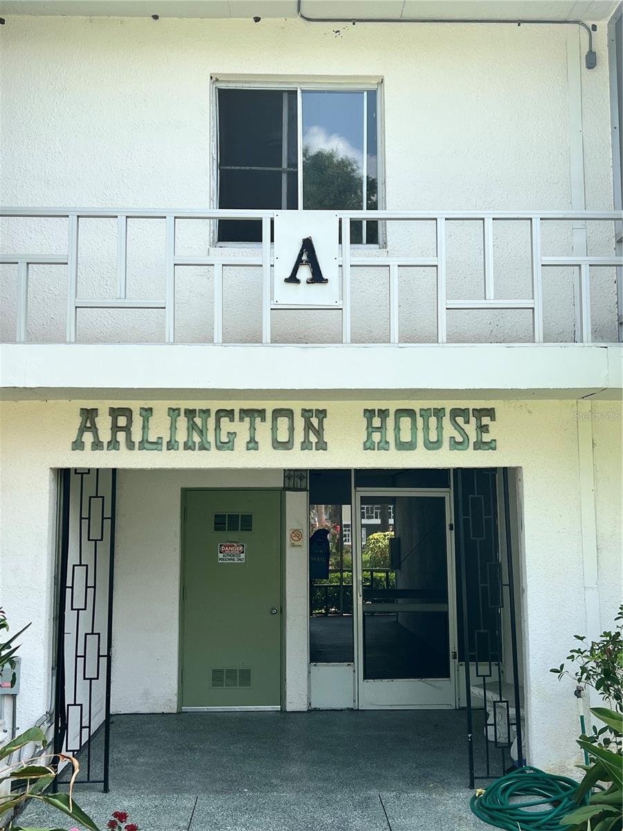 WINTER HAVEN HARBOUR APTS CONDO - Residential