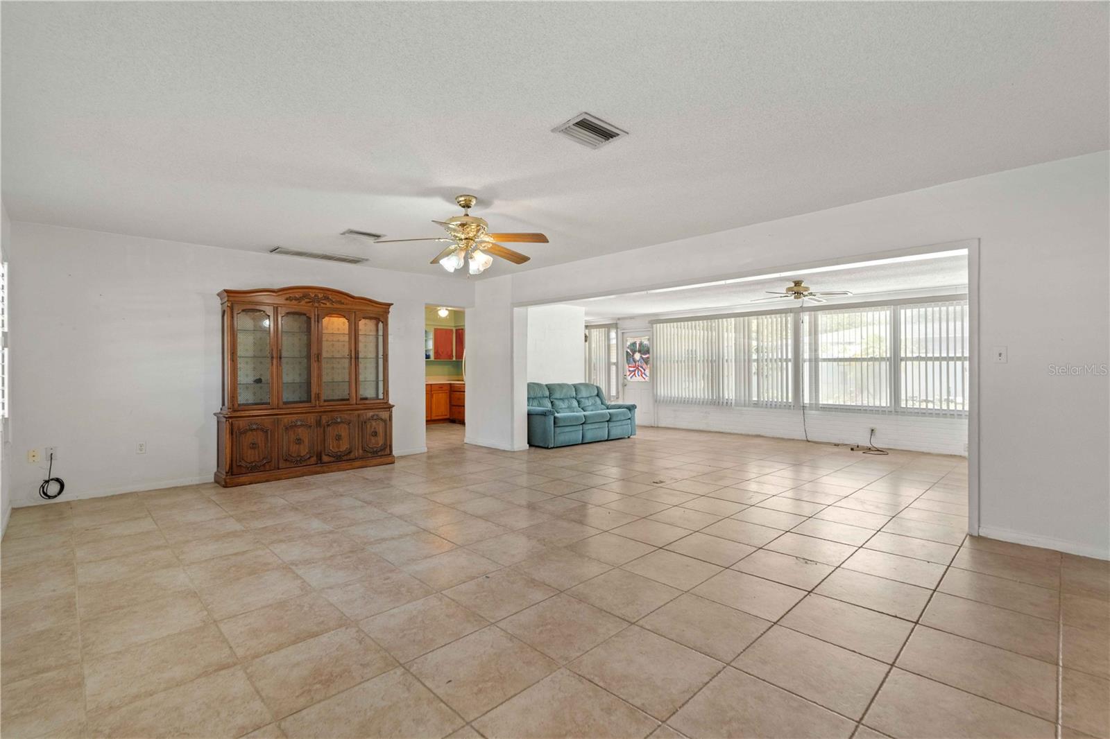 DUNEDIN LAKEWOOD ESTATES - Residential