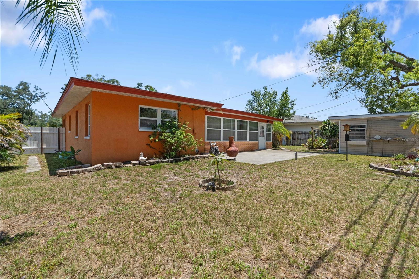 DUNEDIN LAKEWOOD ESTATES - Residential