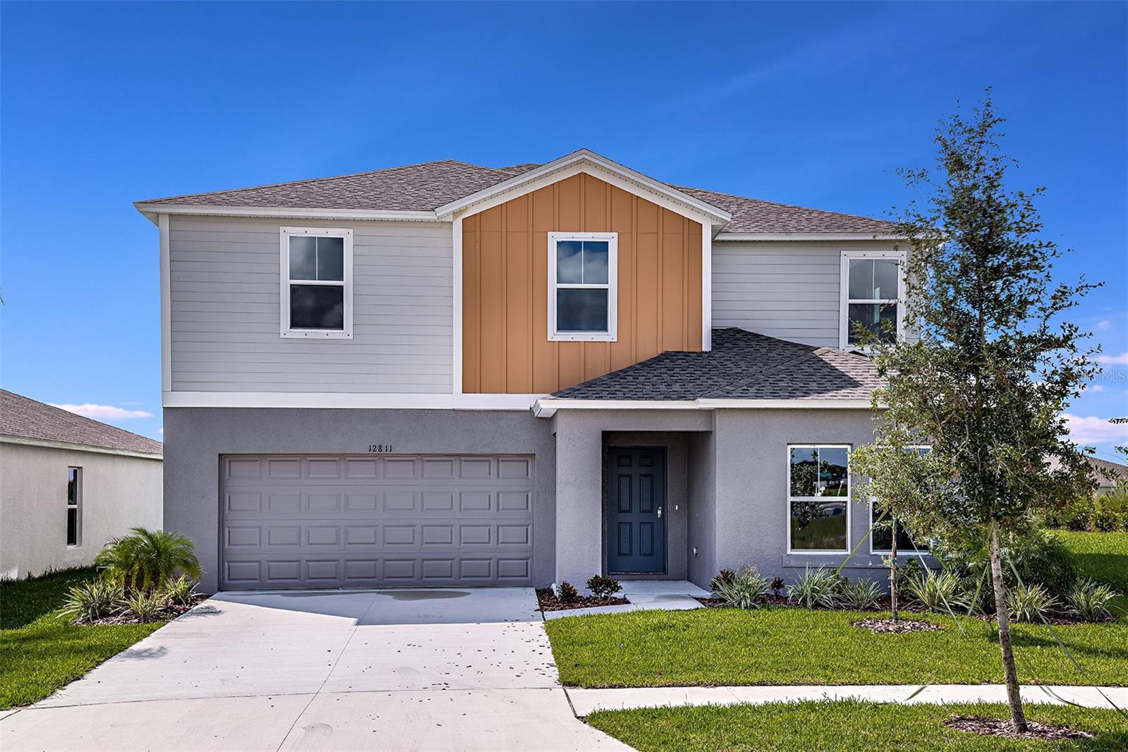 Contract Date of the Listing 9/18/23
Listing Price amount for this Pending Sale includes Design and Structural Options
Exterior image shown for illustrative purposes only and may differ from actual home.