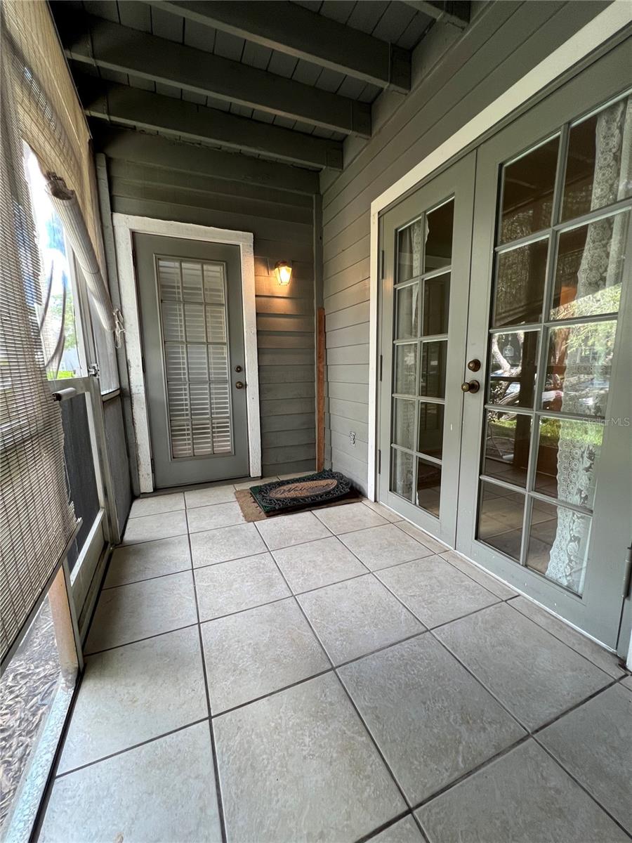 RAINTREE VILLAGE CONDO N - Residential