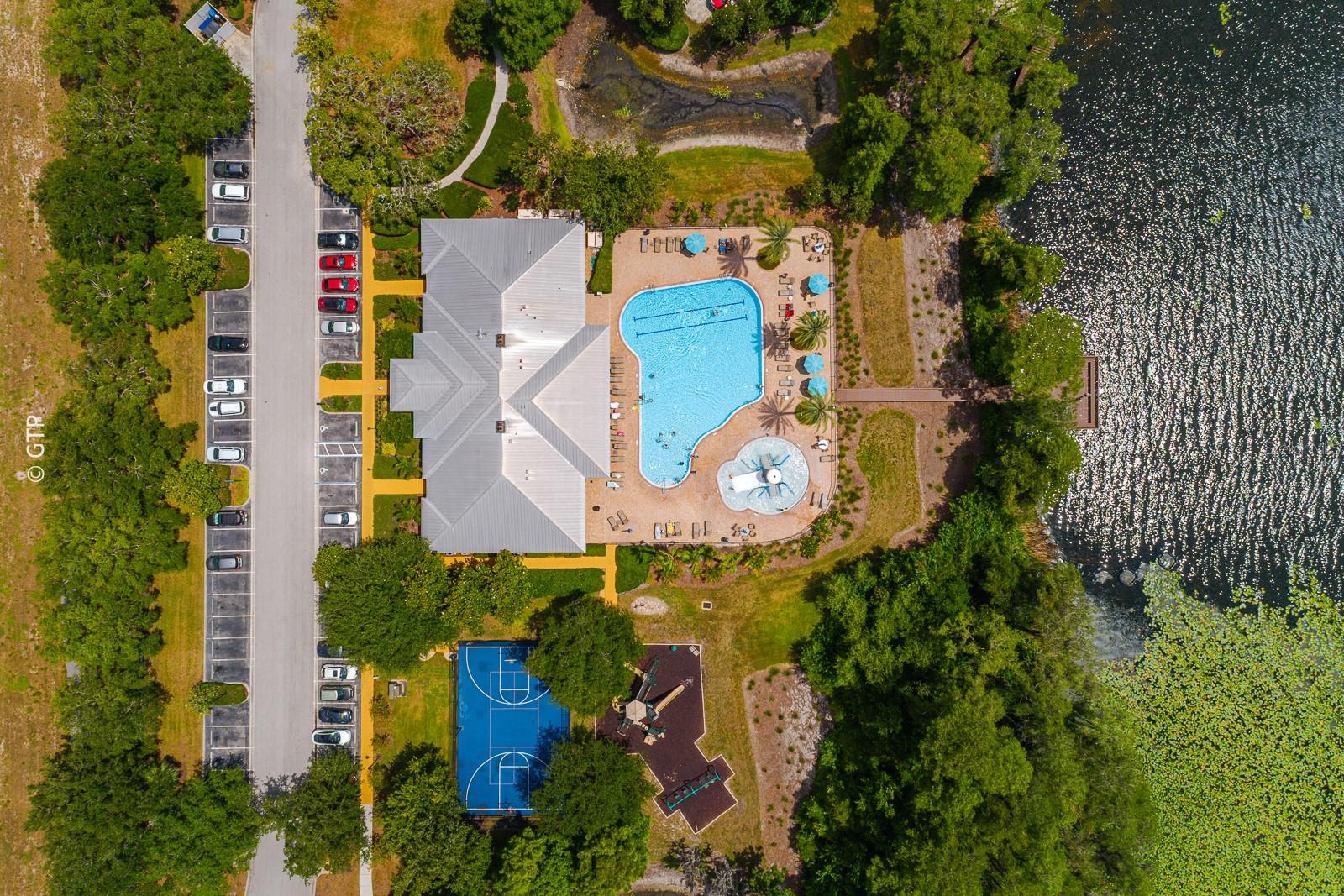 WATERS EDGE 02 - Residential