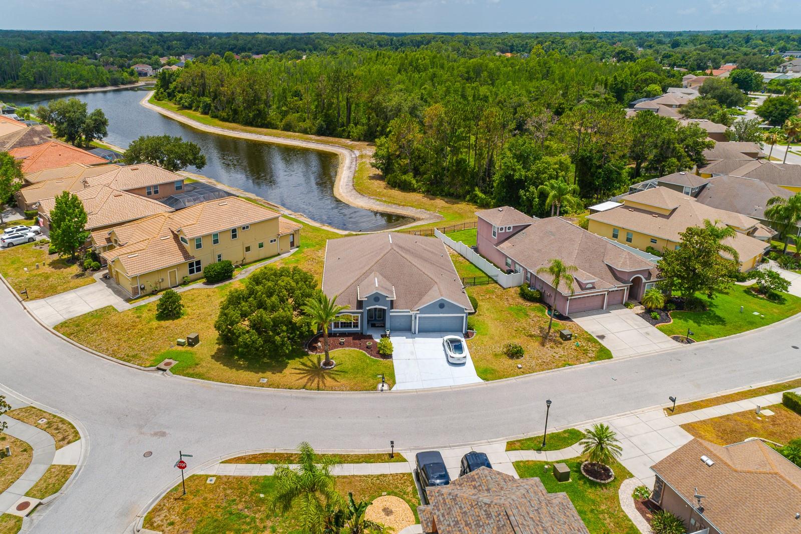 WATERS EDGE 02 - Residential