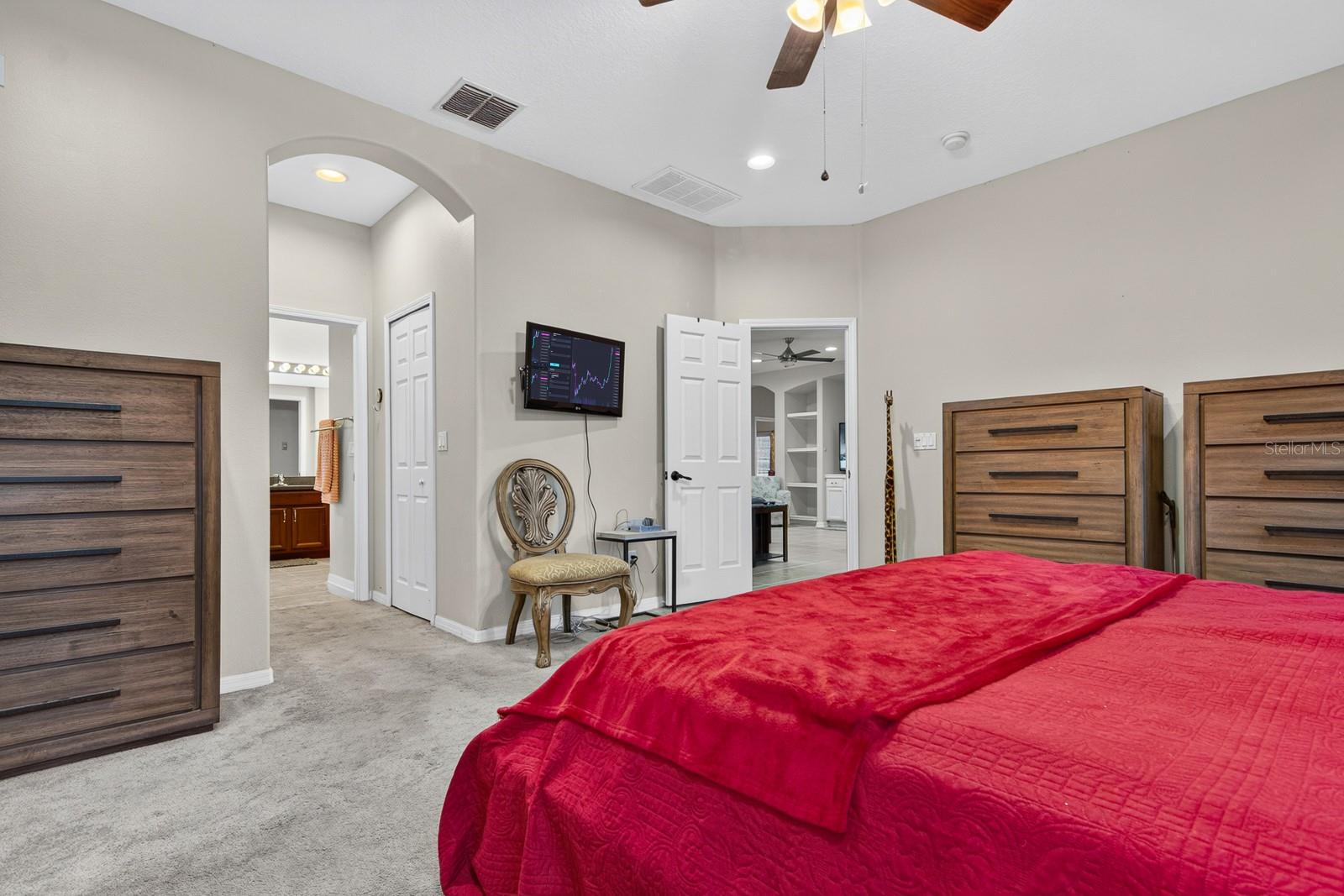 WATERS EDGE 02 - Residential