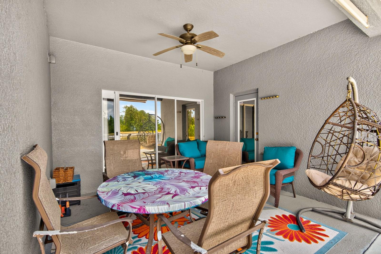 WATERS EDGE 02 - Residential