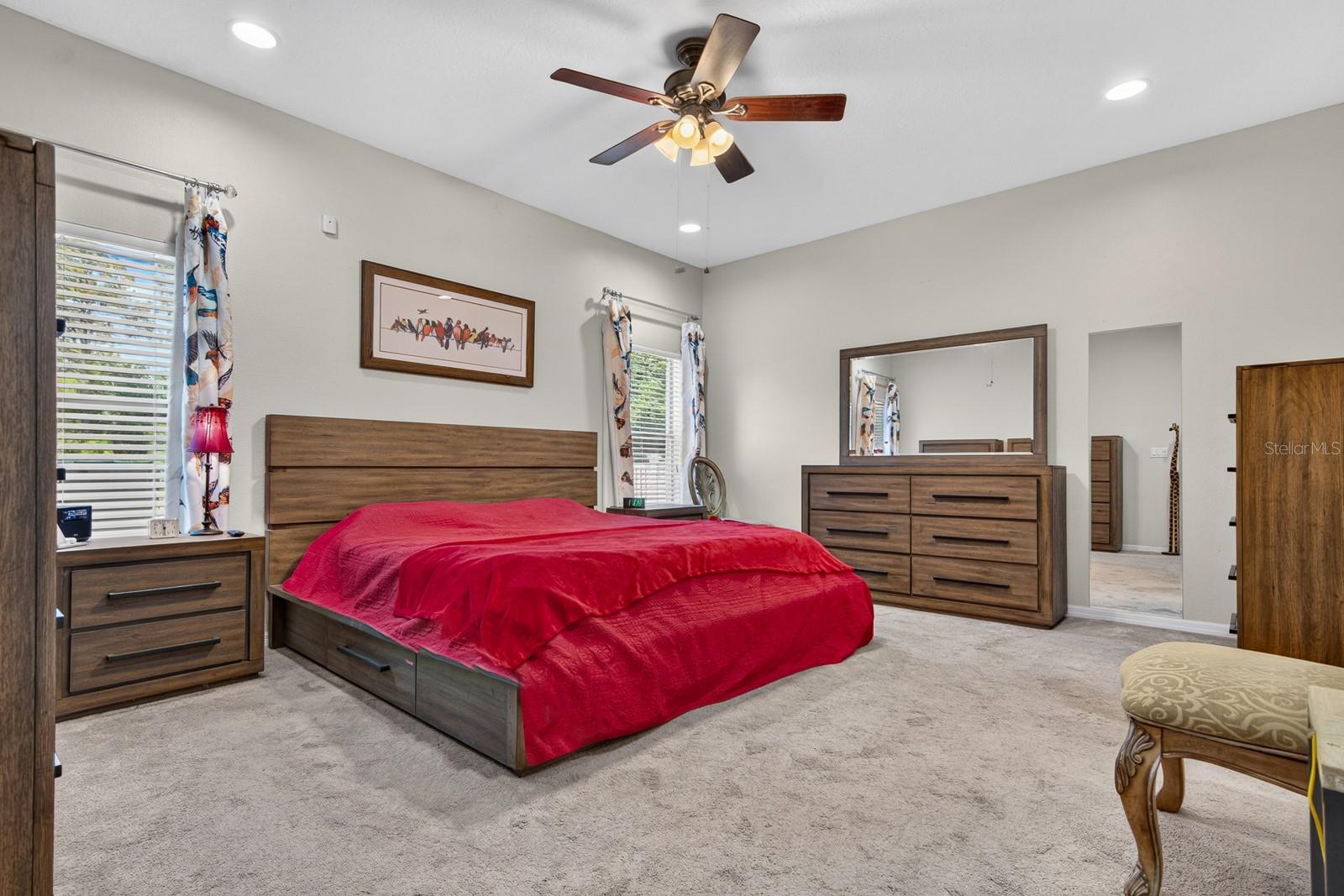 WATERS EDGE 02 - Residential