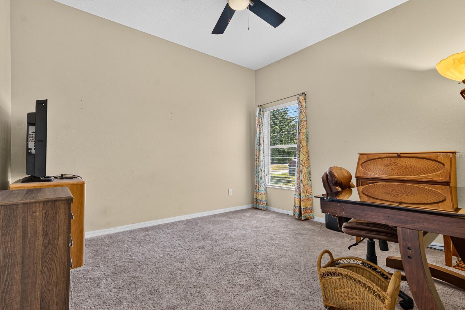 WATERS EDGE 02 - Residential