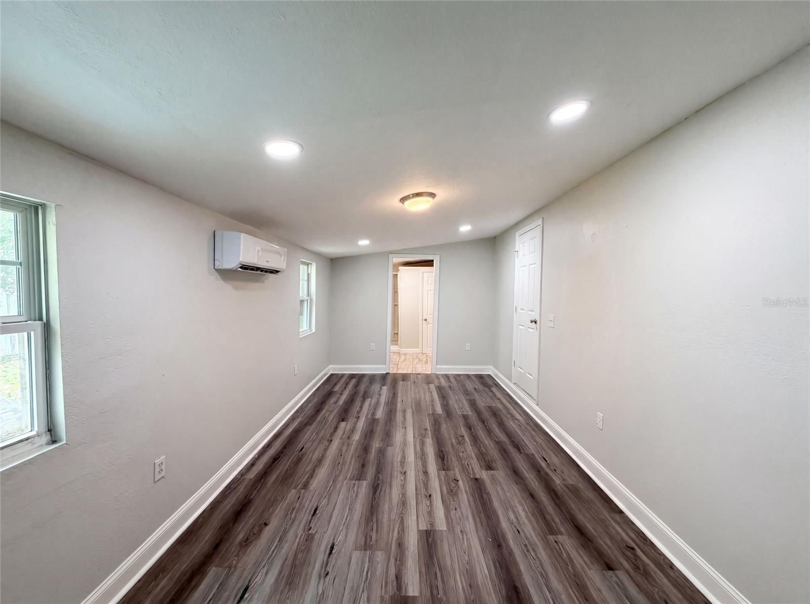 DELTONA LAKES UNIT 72 - Residential