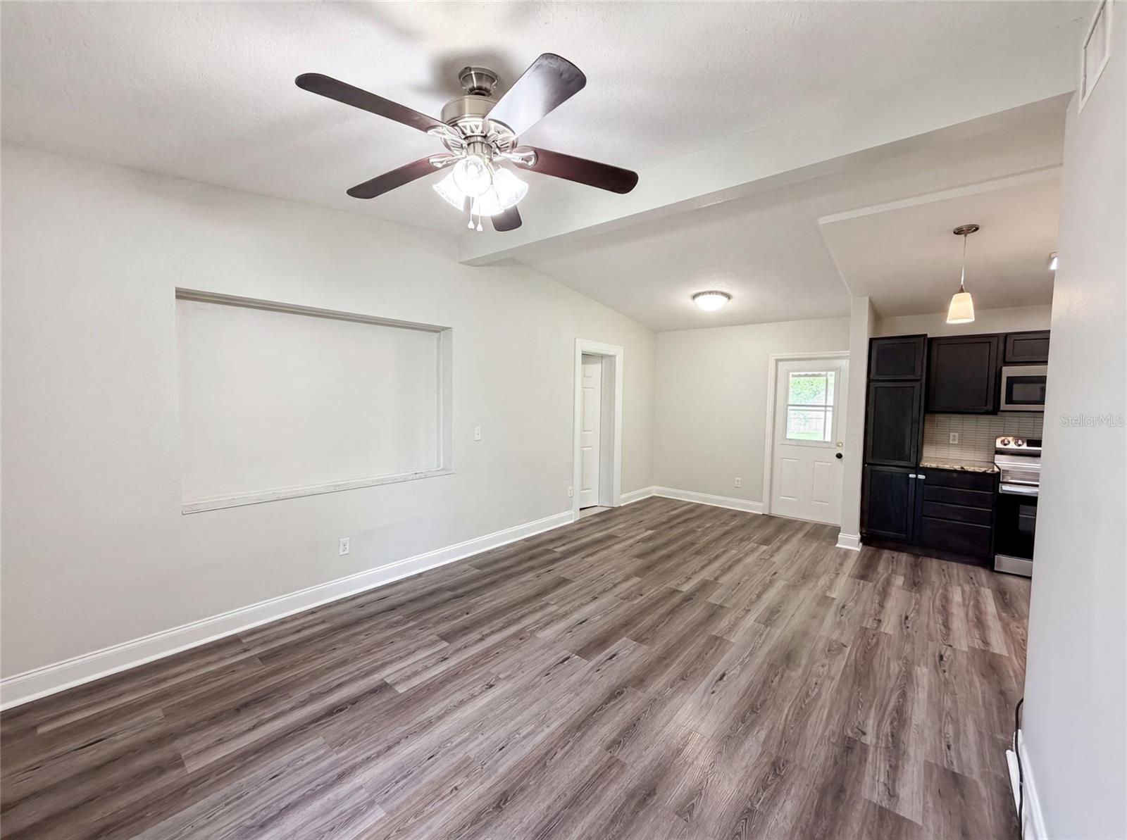DELTONA LAKES UNIT 72 - Residential