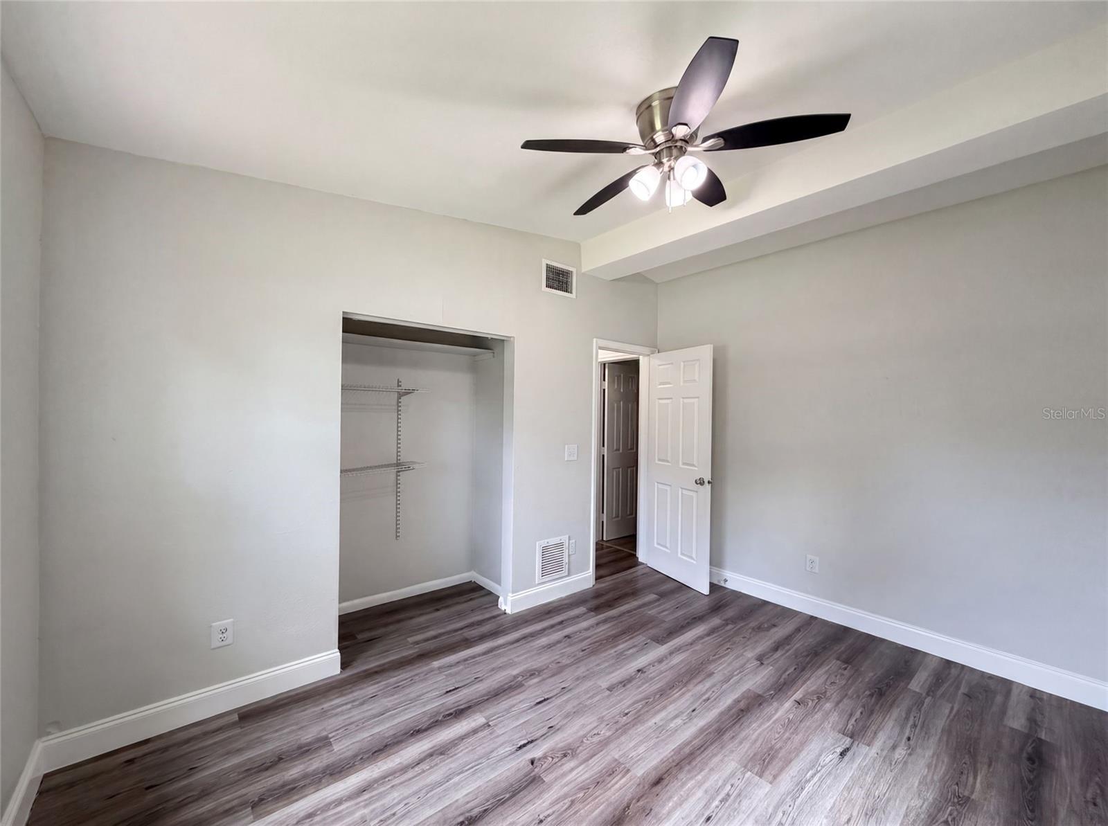 DELTONA LAKES UNIT 72 - Residential