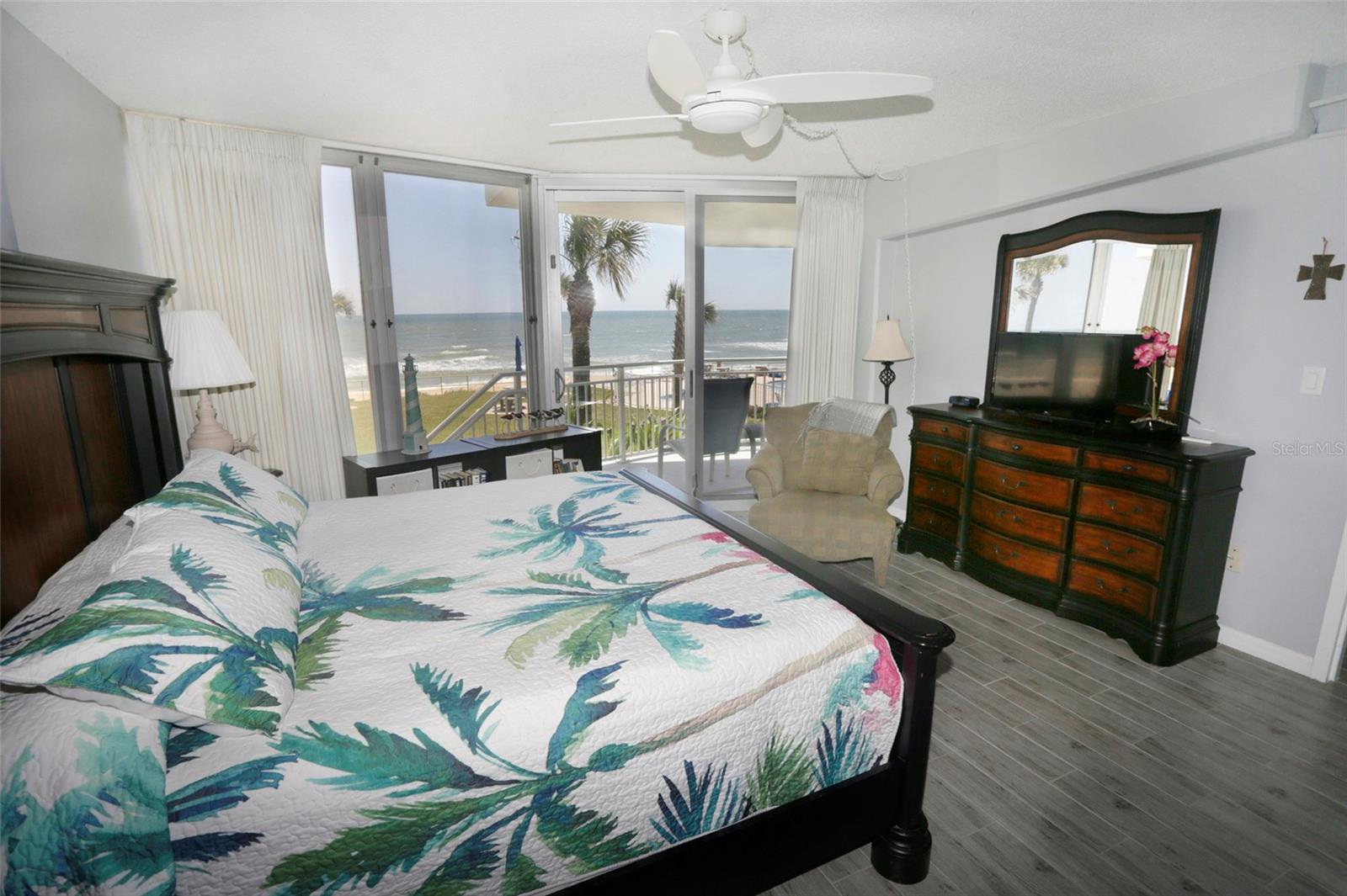 ORMOND BEACH SURFSIDE CLUB NORTH & SOUTH CONDO - Residential