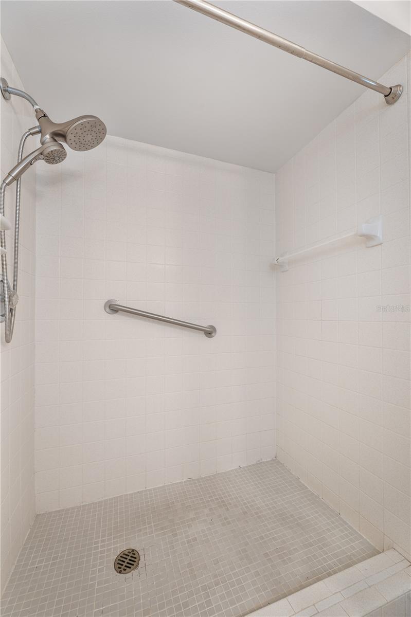 IMPERIAL SOUTHGATE VILLAS SEC 02 - Residential