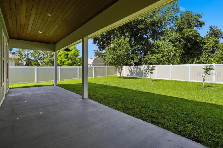 04 FAIRWAYS - Residential