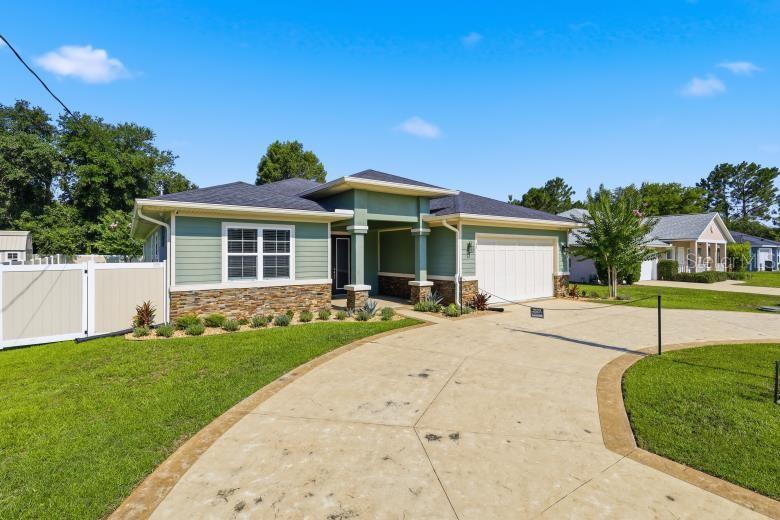 04 FAIRWAYS - Residential