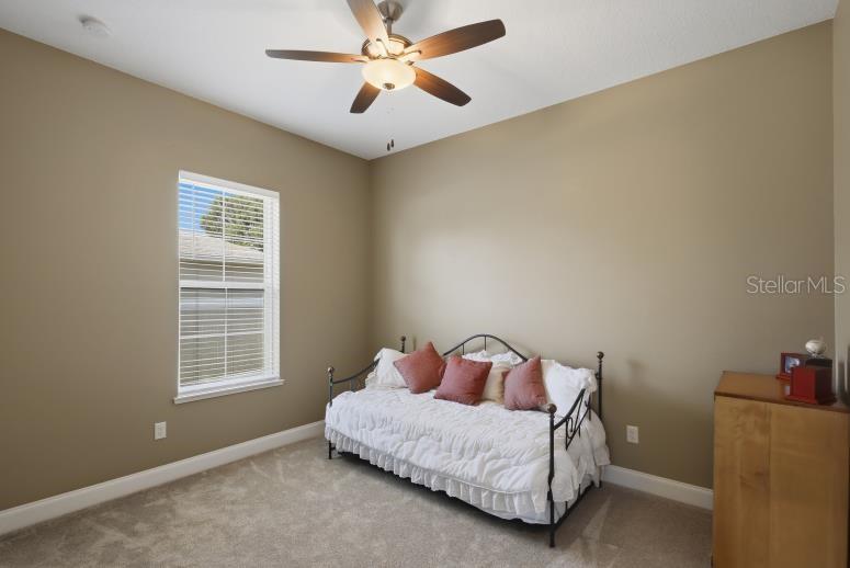 04 FAIRWAYS - Residential