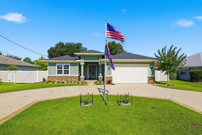 04 FAIRWAYS - Residential