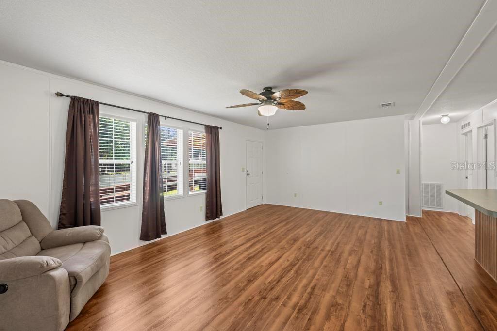 MANHATTAN SEC 01 - Residential