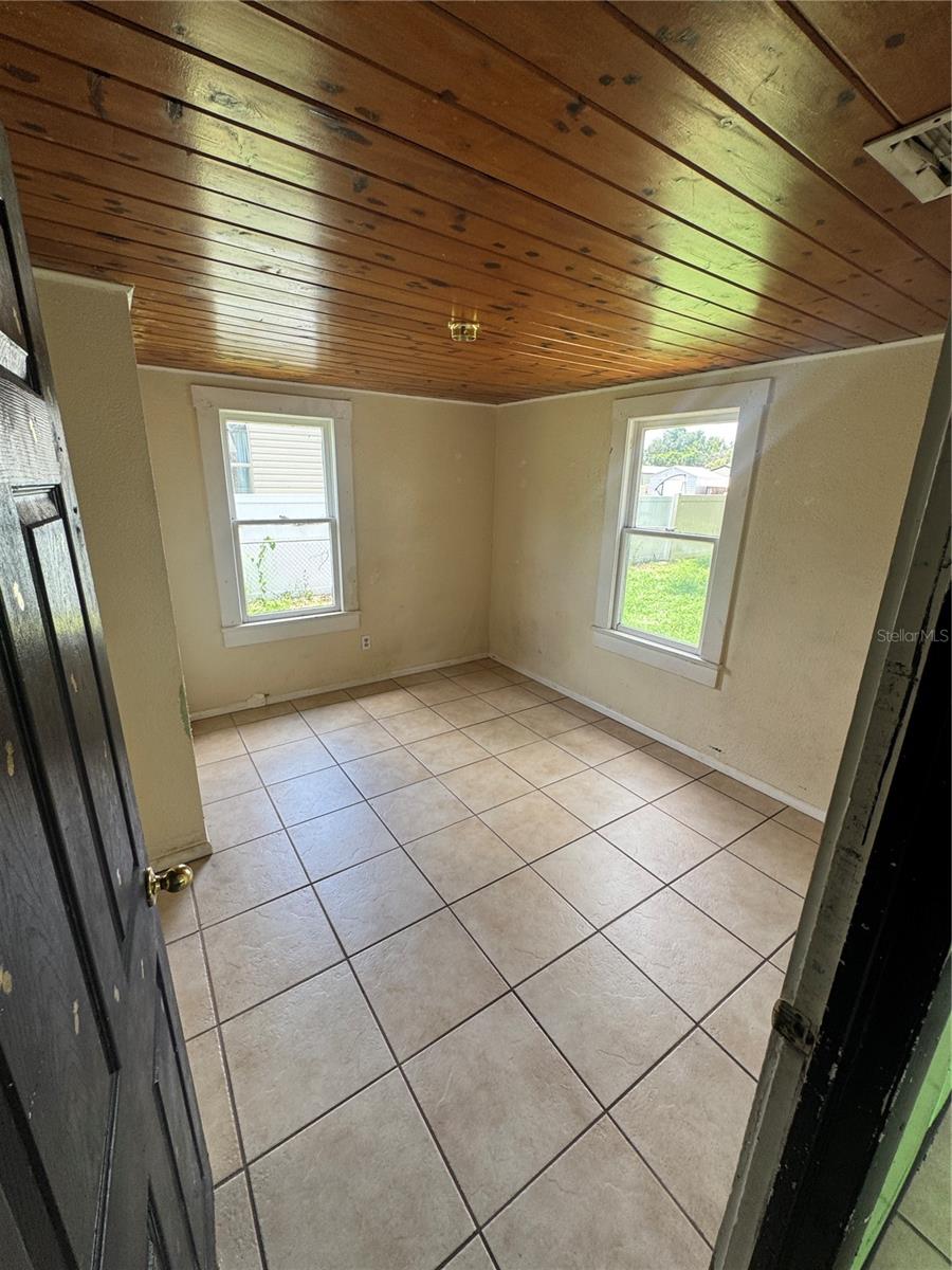 LAKE BONNY PARK - Residential