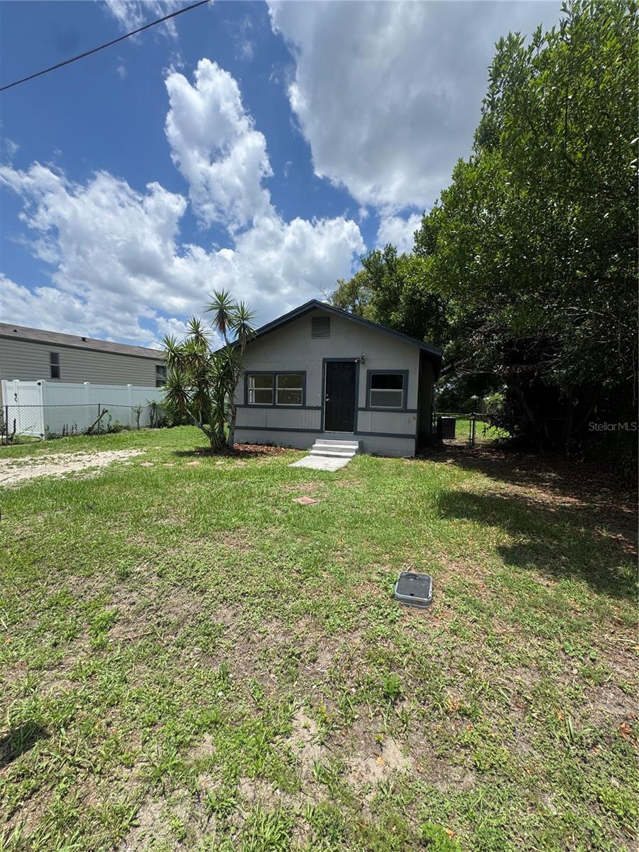 LAKE BONNY PARK - Residential