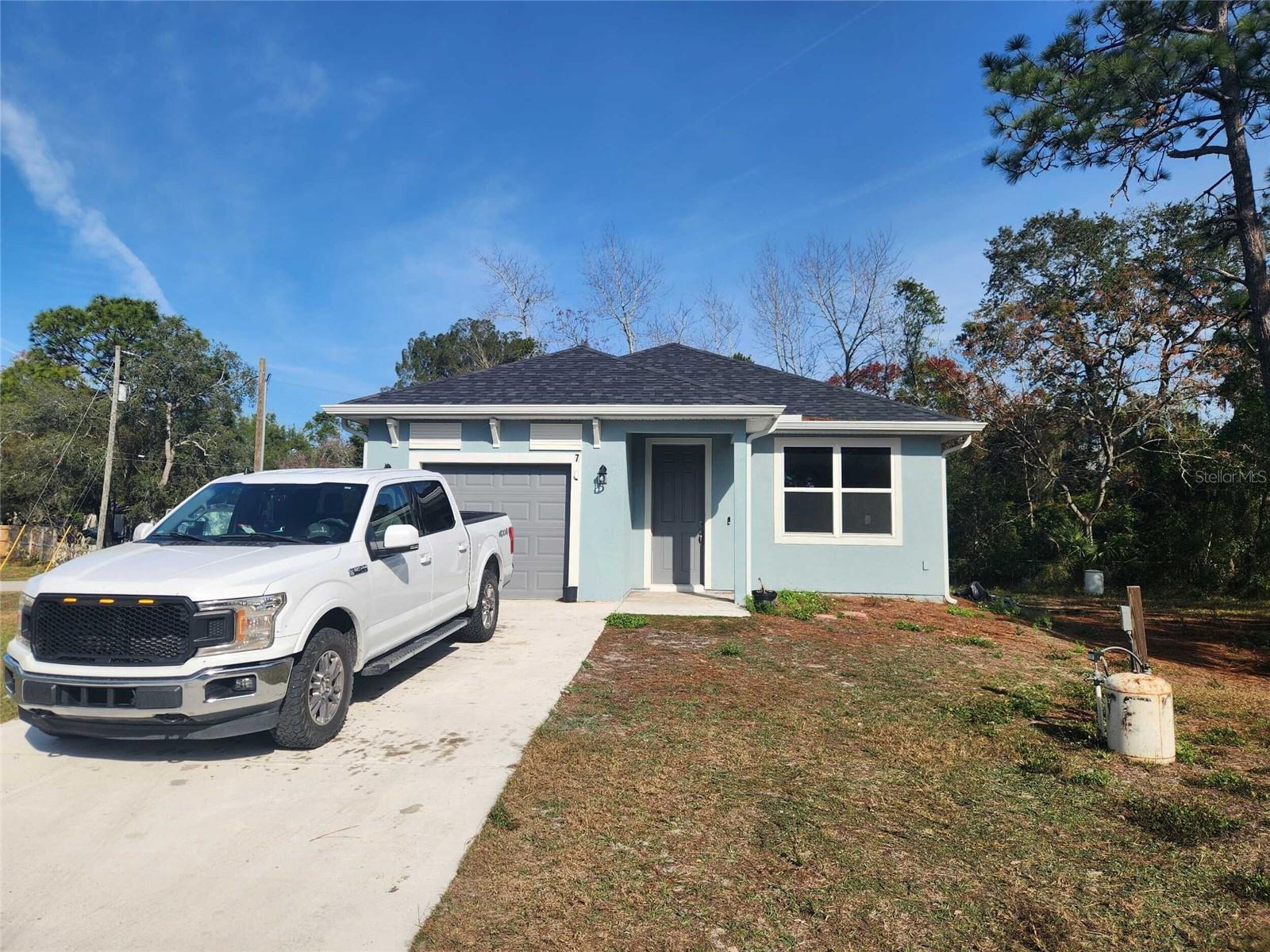 WEEKI WACHEE ACRES ADD - Residential Lease