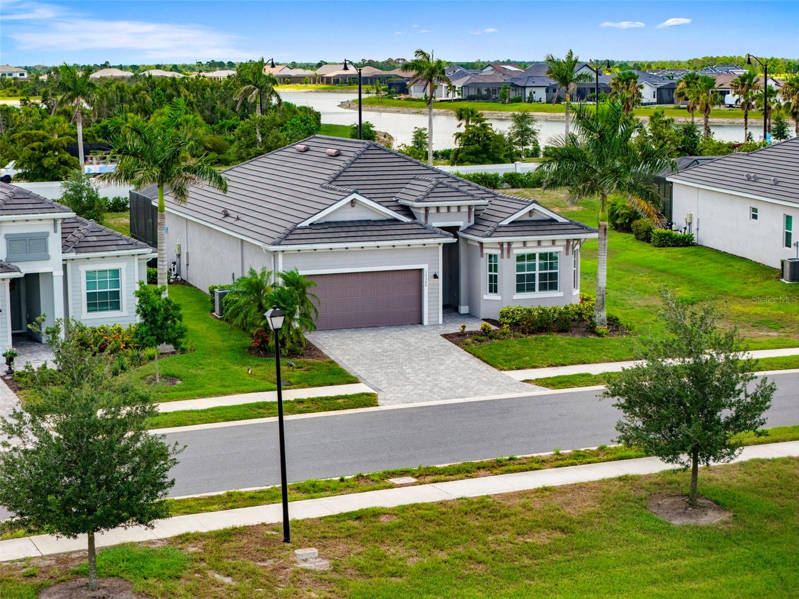 WELLEN PARK GOLF & COUNTRY CLUB - Residential