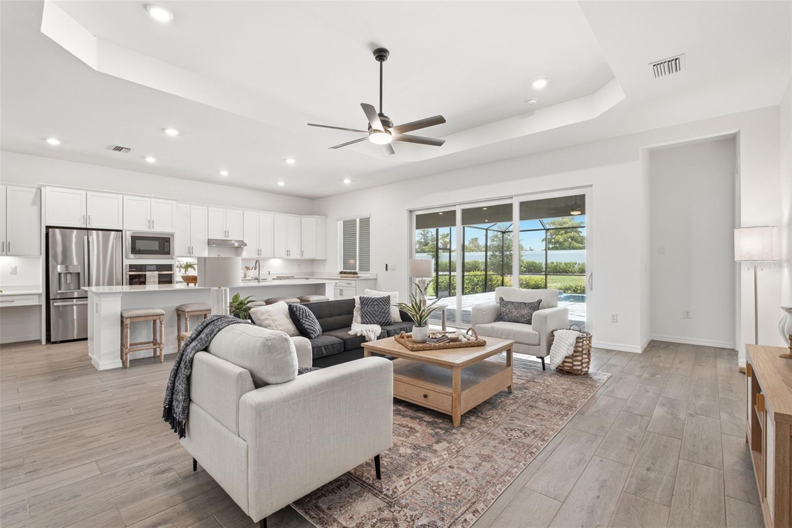 WELLEN PARK GOLF & COUNTRY CLUB - Residential