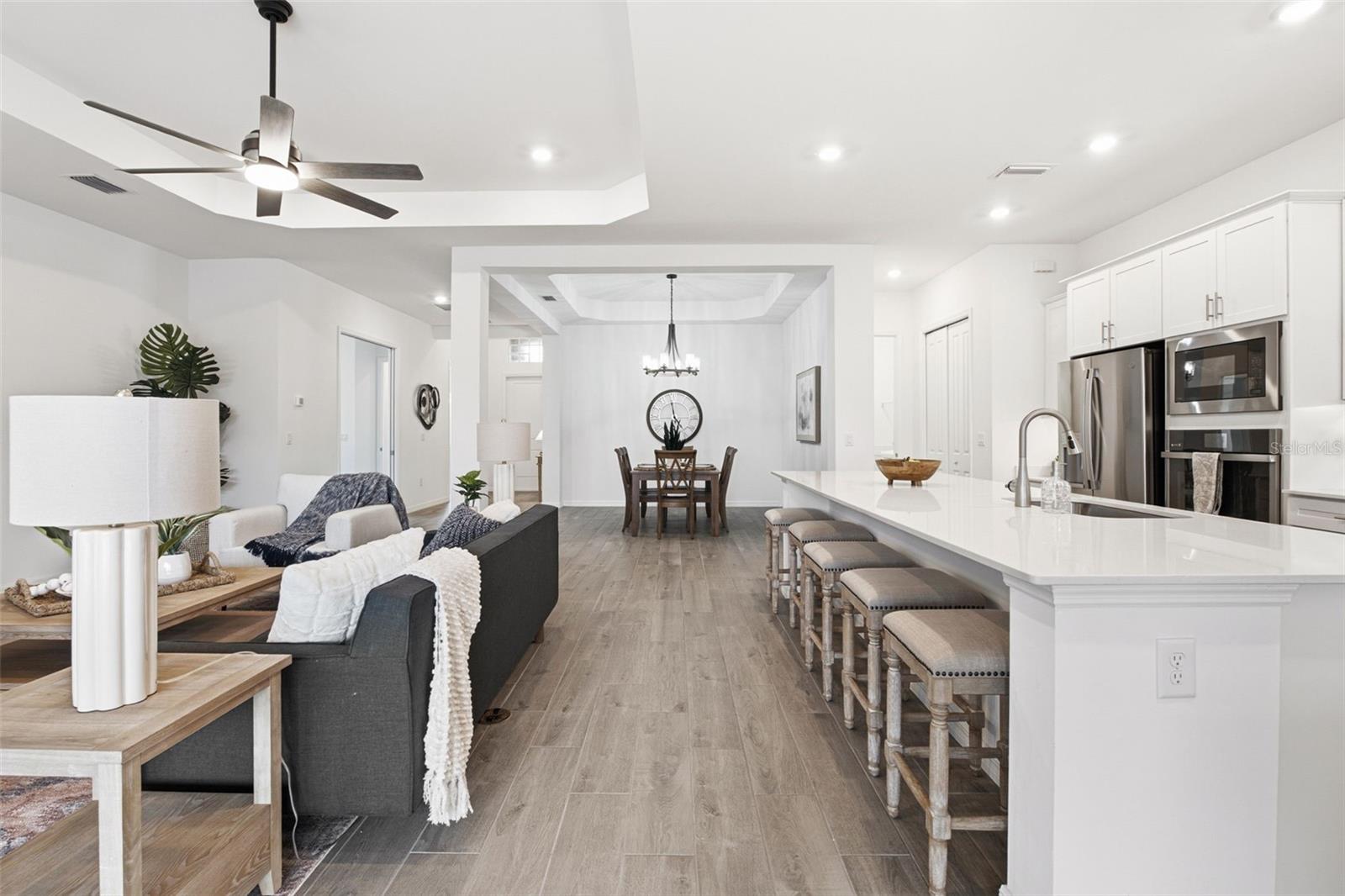 WELLEN PARK GOLF & COUNTRY CLUB - Residential