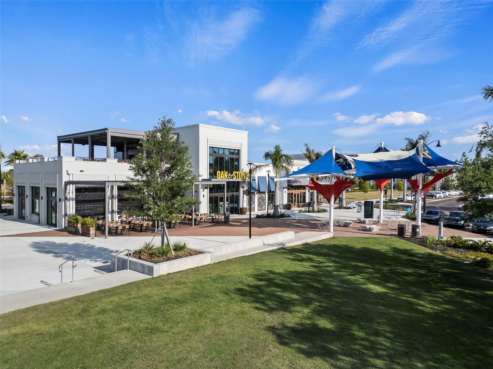 WELLEN PARK GOLF & COUNTRY CLUB - Residential