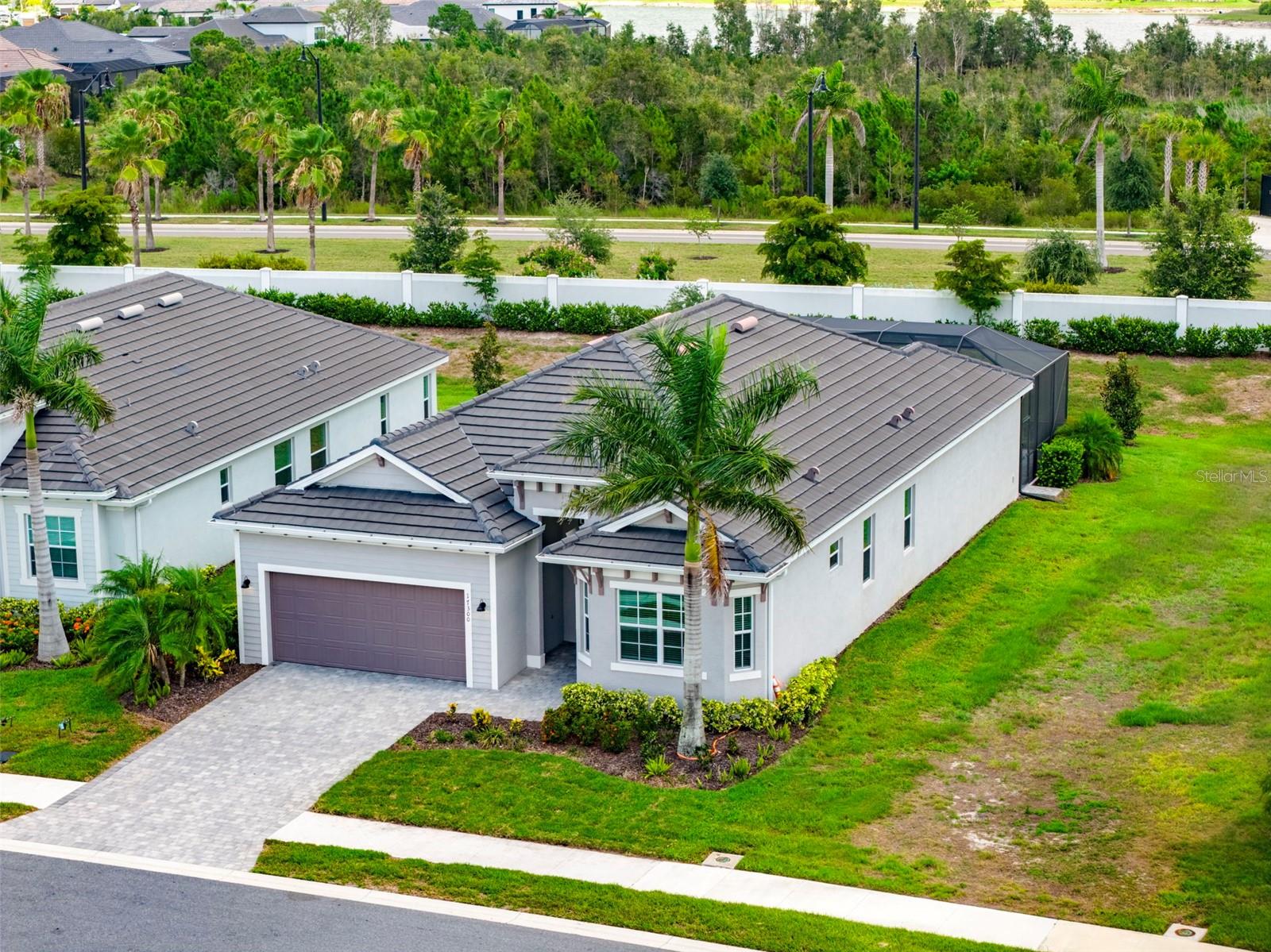 WELLEN PARK GOLF & COUNTRY CLUB - Residential